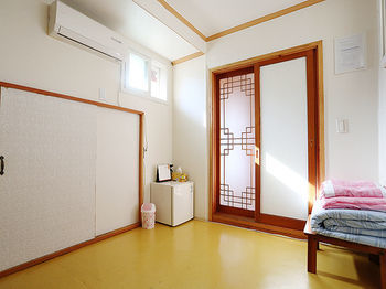 Guest house Inwoo Guesthouse 2*